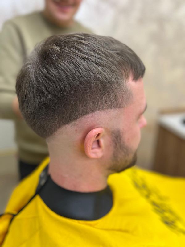Pánsky fade strih zozadu